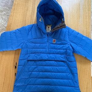 Fjallraven Women's Blue Puffer Jacket